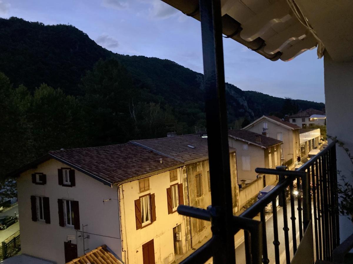 Studio Le Roof - Une Vue Splendide - Petit Dejeuner Inclus 1Ere Nuit - Aux 4 Logis Aparthotel Foix Exterior photo