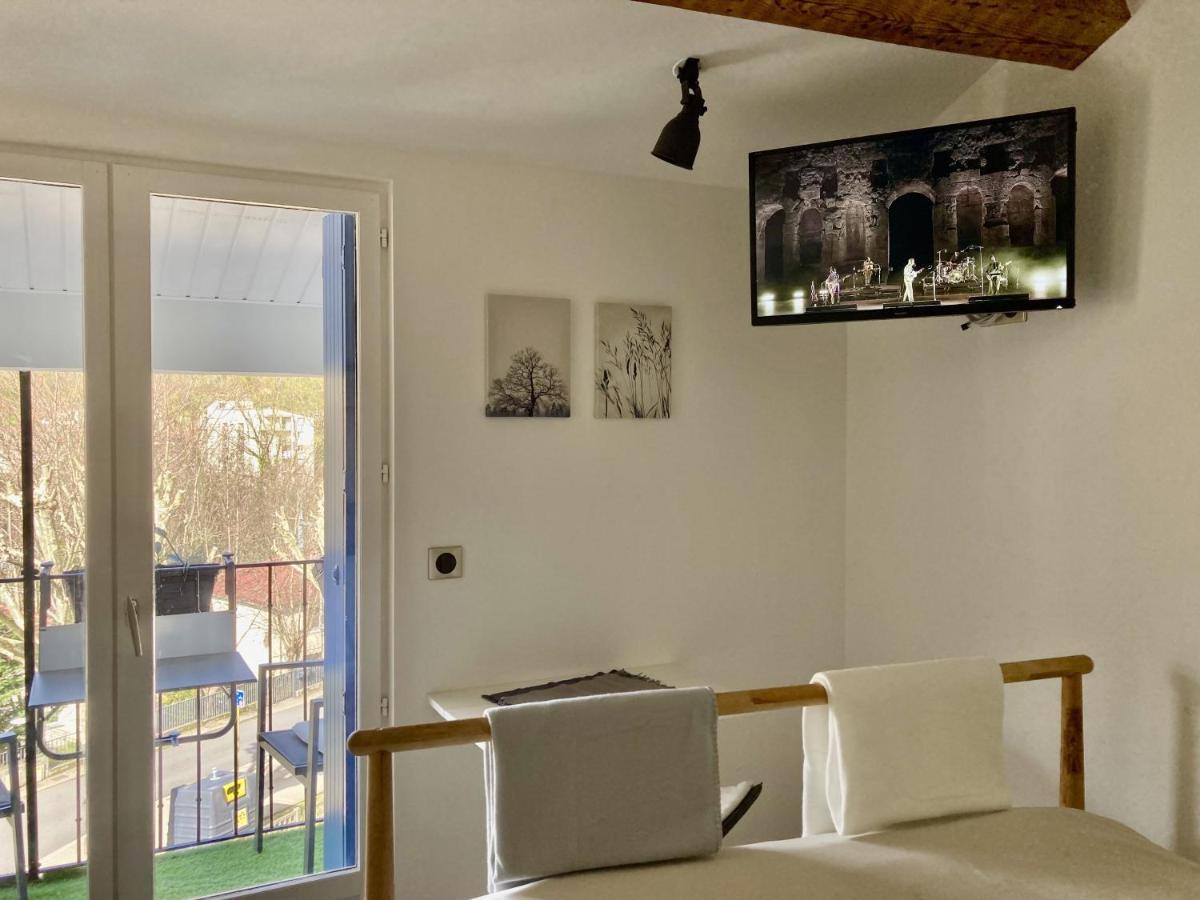 Aux 4 Logis Appart-Hotel - Studio Le Roof - Une Vue Splendide - Petit Dejeuner Inclus 1Ere Nuit Foix Exterior photo